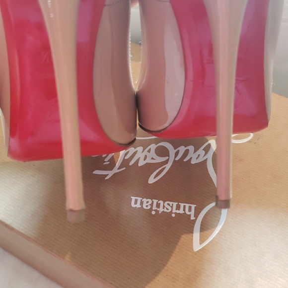 Christian louboutine - Picture 3 of 5